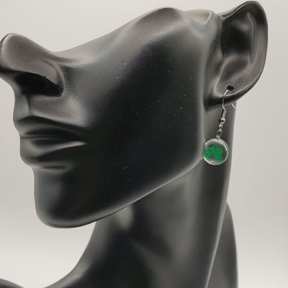 New FOUR LEAF CLOVER GLASS DANGLE EARRINGS ST PATRICK'S DAY - Picture 3 of 8